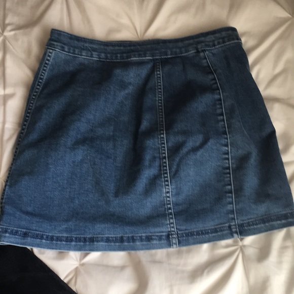 Free People demon skirt. Size 6 - Picture 3 of 4